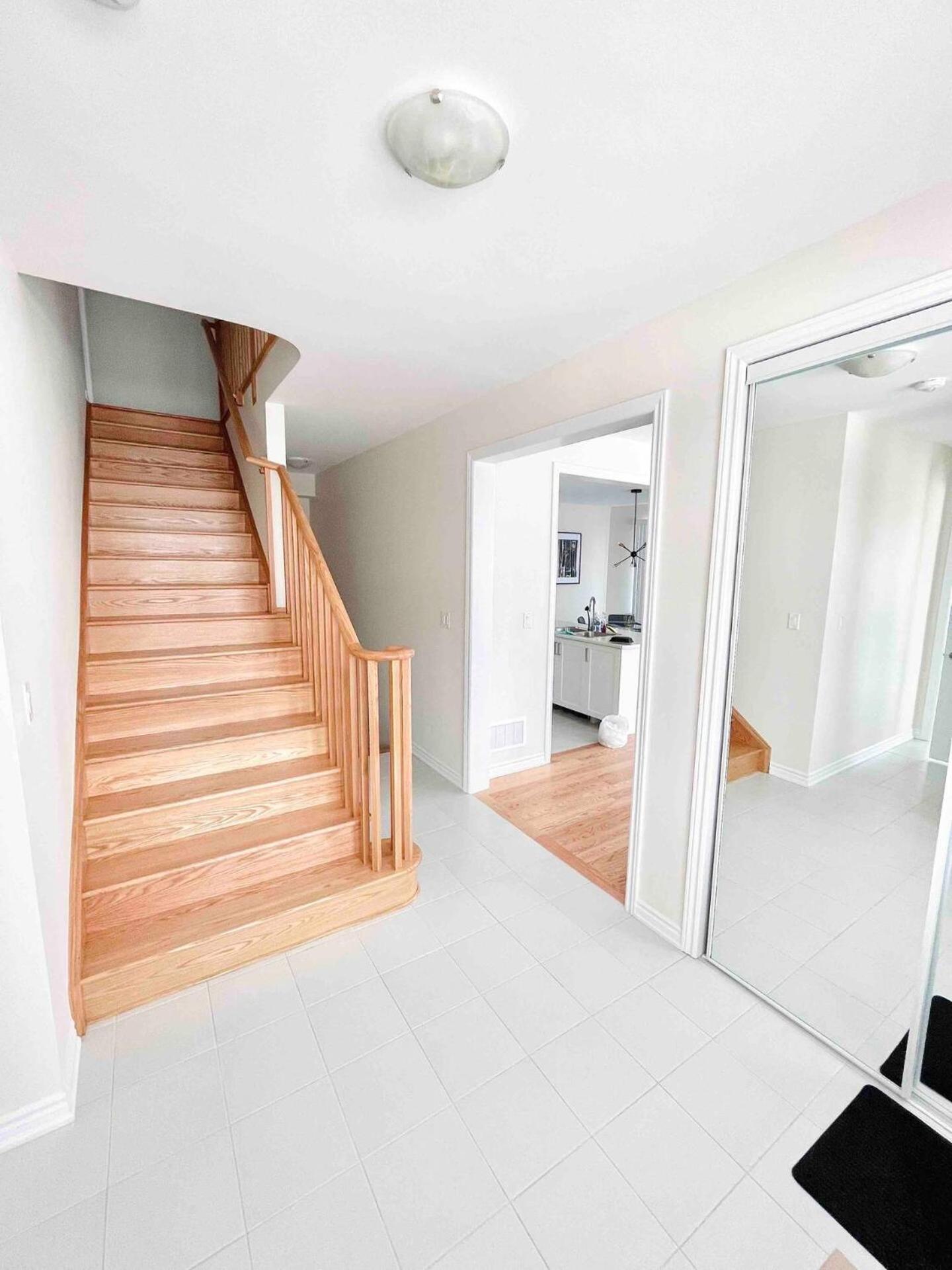 Large 5 Bedroom Newly Built Home Sleeps 12 Persons Thorold Εξωτερικό φωτογραφία